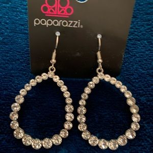 New Paparazzi Silver Bling Earrings